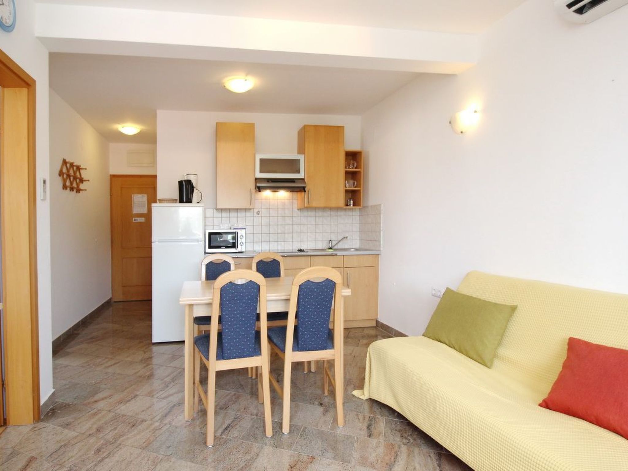 Wohnung in Baška mit Eigenem Balkon-Inside