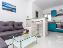 Compact appartement met balkon op 350 meter van zee in Baška, Krk - thumbnail 3