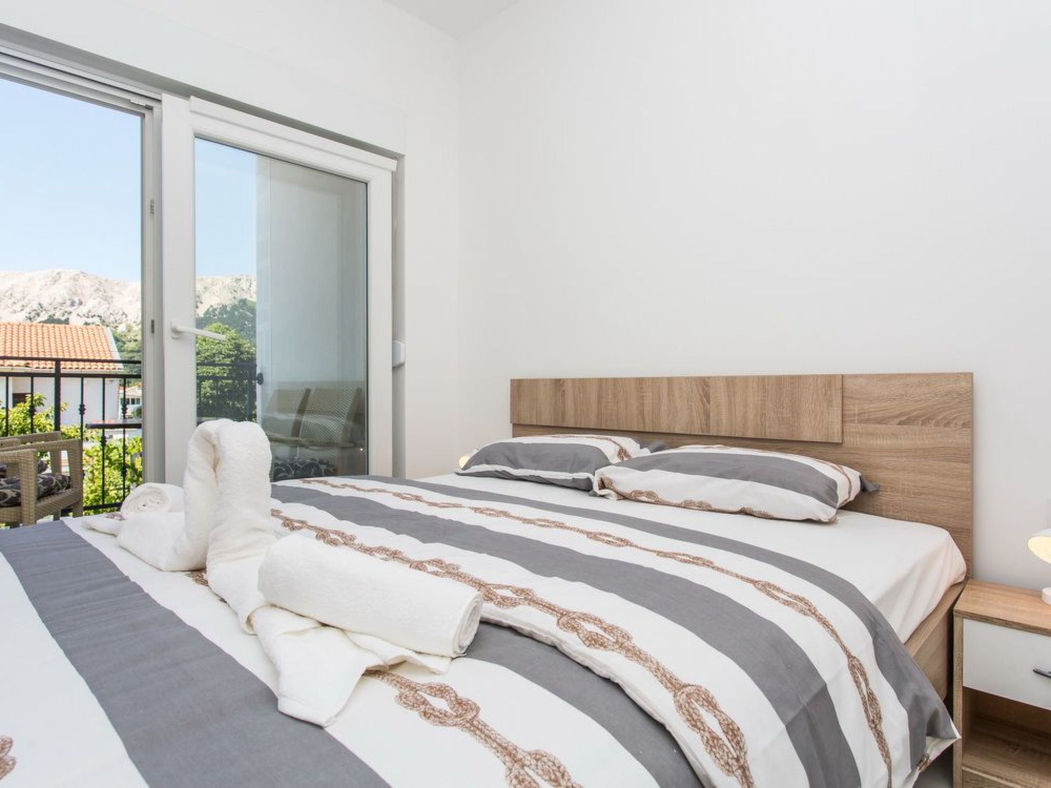 Photo of Nettes Appartement in Baška mit Eigenem Balkon