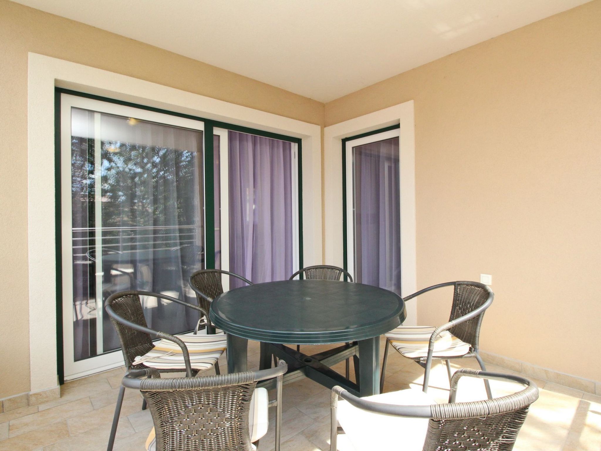 In Baška mit Terrasse-Binnen