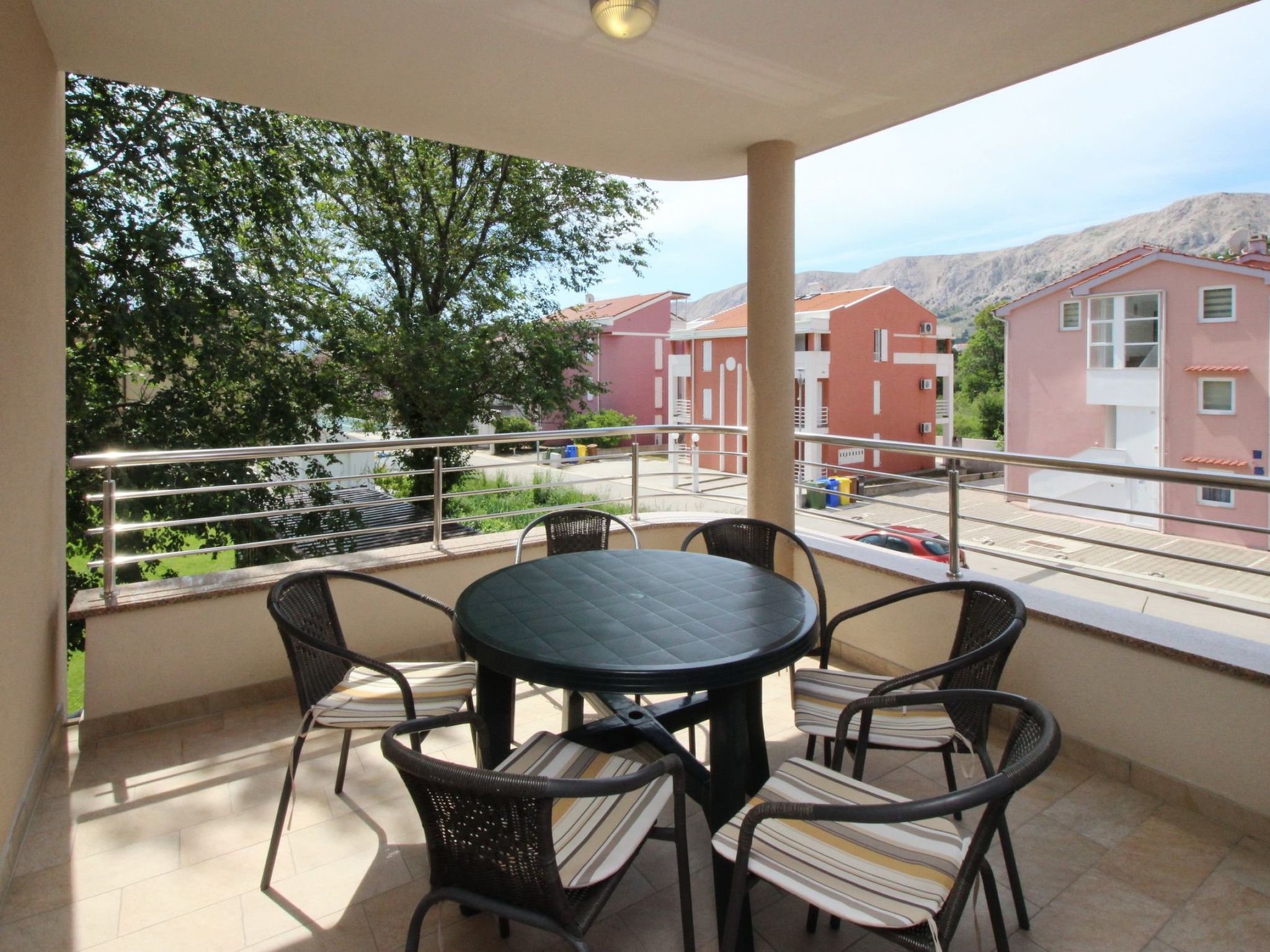 In Baška mit Terrasse-Binnen