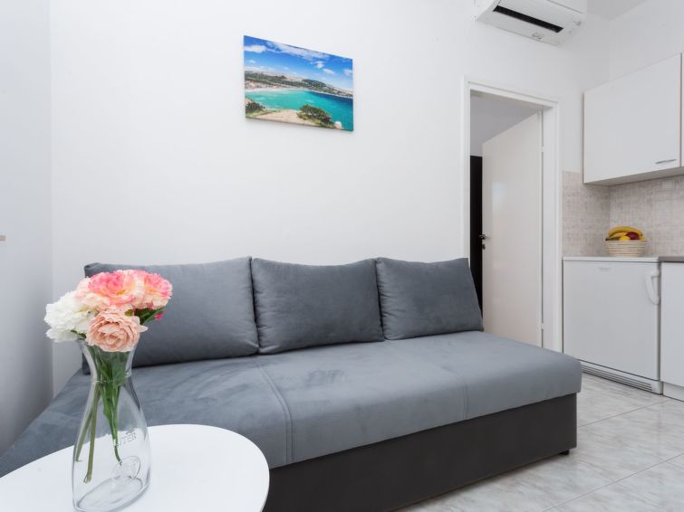 Charmantes Appartement in Baška mit Eigenem Balkon