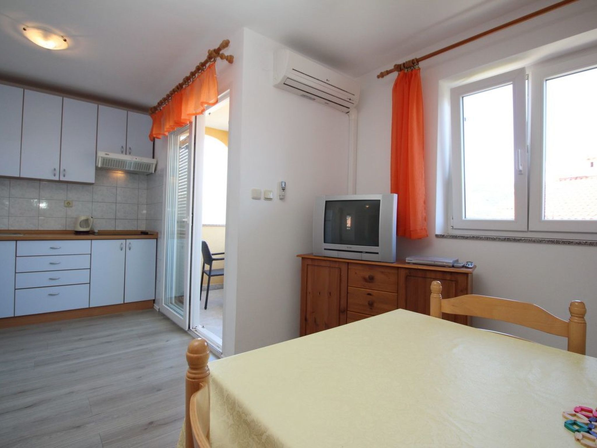 Wohnung in Baška mit Eigenem Balkon-Binnen