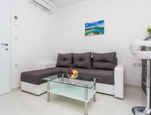 Compact appartement met balkon in Baška, op loopafstand van zee - thumbnail 5