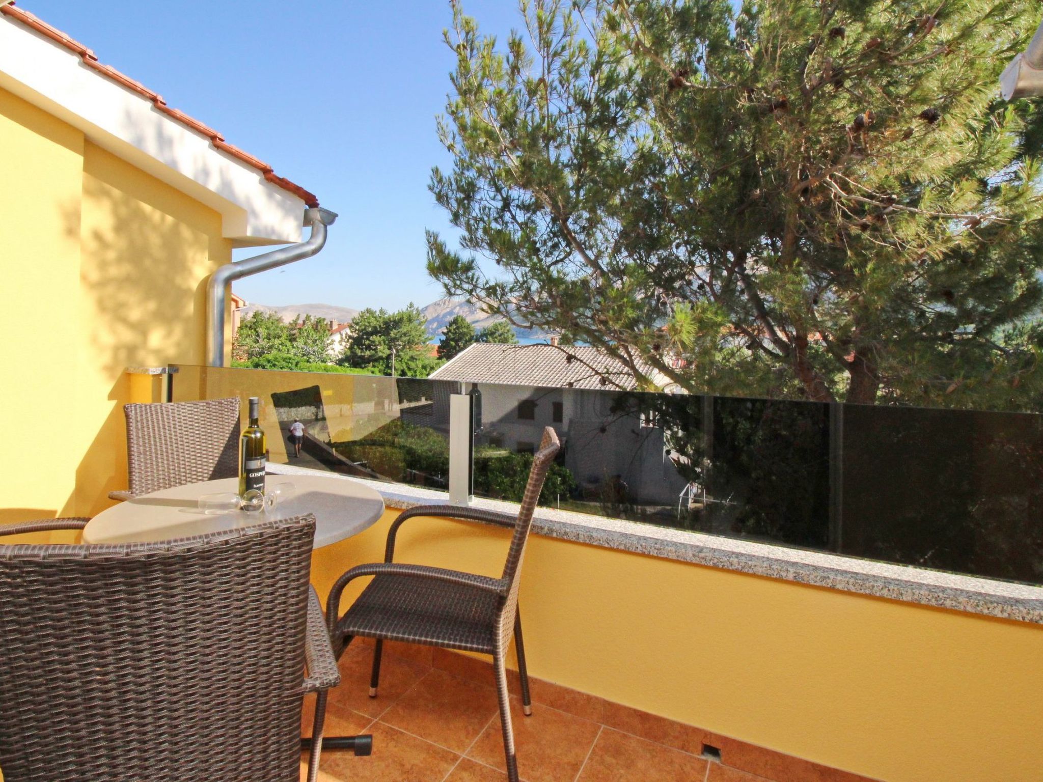 In Baška mit Eigenem Balkon-Binnen