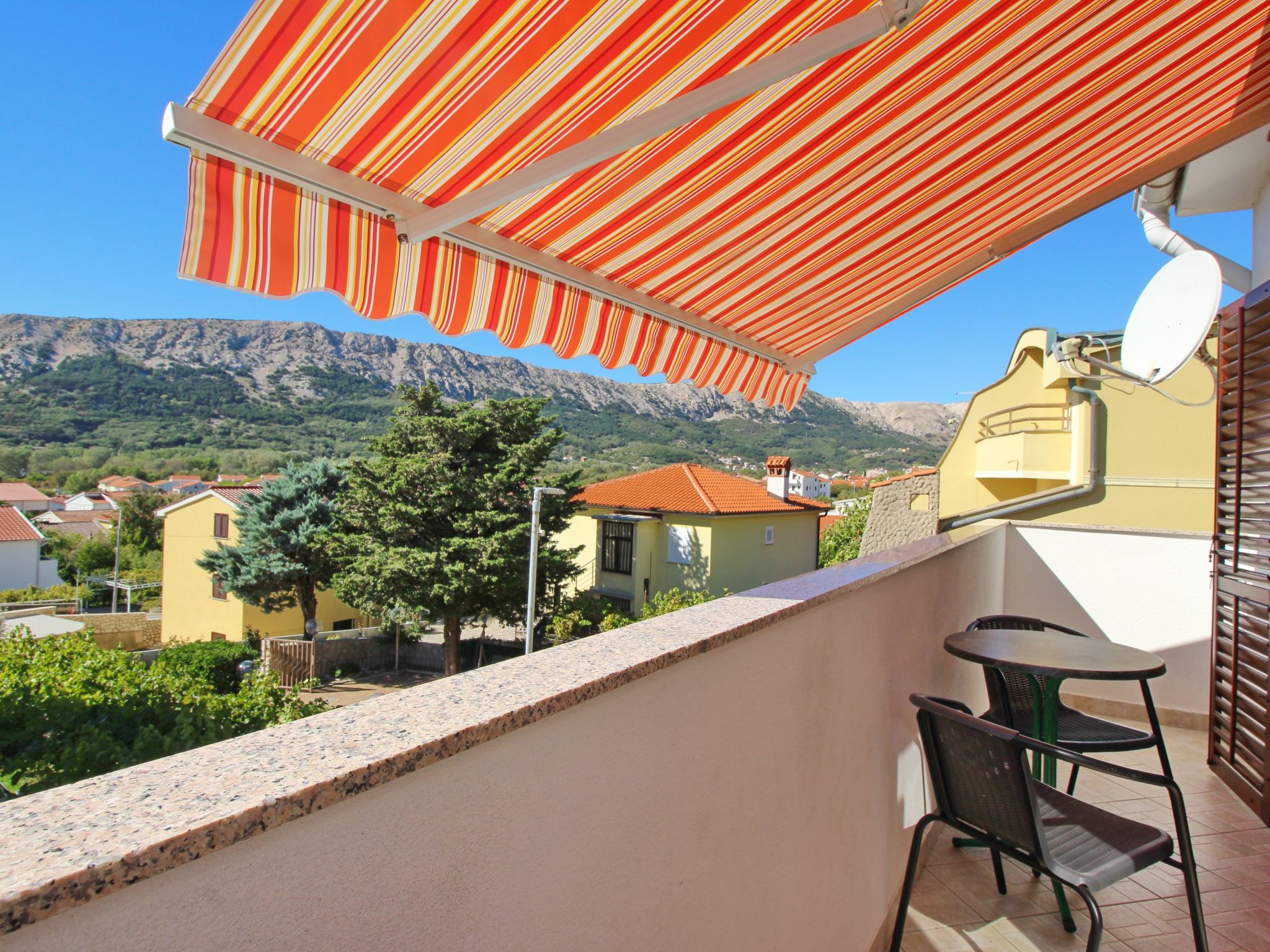 Wohnung in Baška mit Eigenem Balkon-Binnen