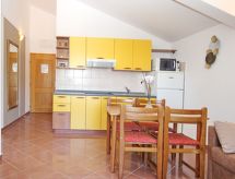 Modern appartement met zeezicht in Baška, 350m van het strand - thumbnail 6