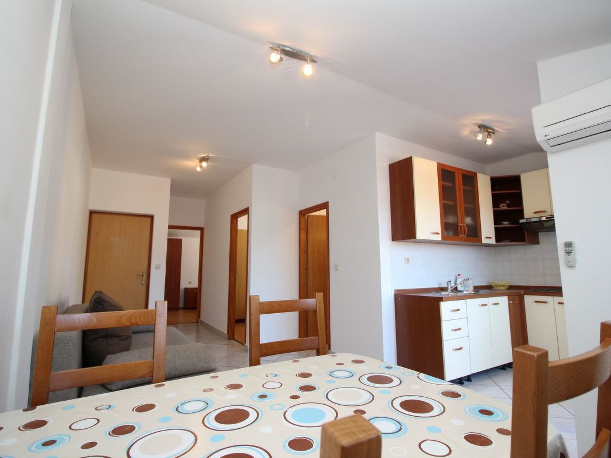 In Baška mit Eigenem Balkon-Binnen