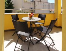 Knus appartement in Baška met eigen balkon, vlakbij zee - thumbnail 2