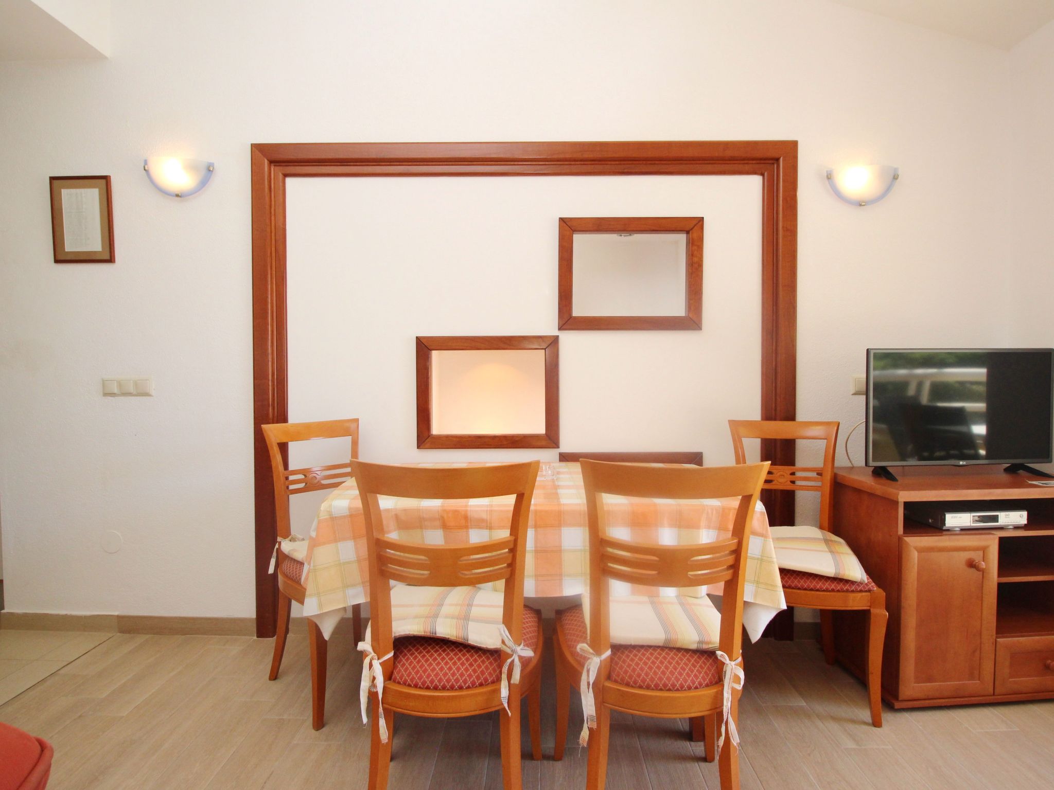 In Baška mit Eigenem Balkon-Drinnen