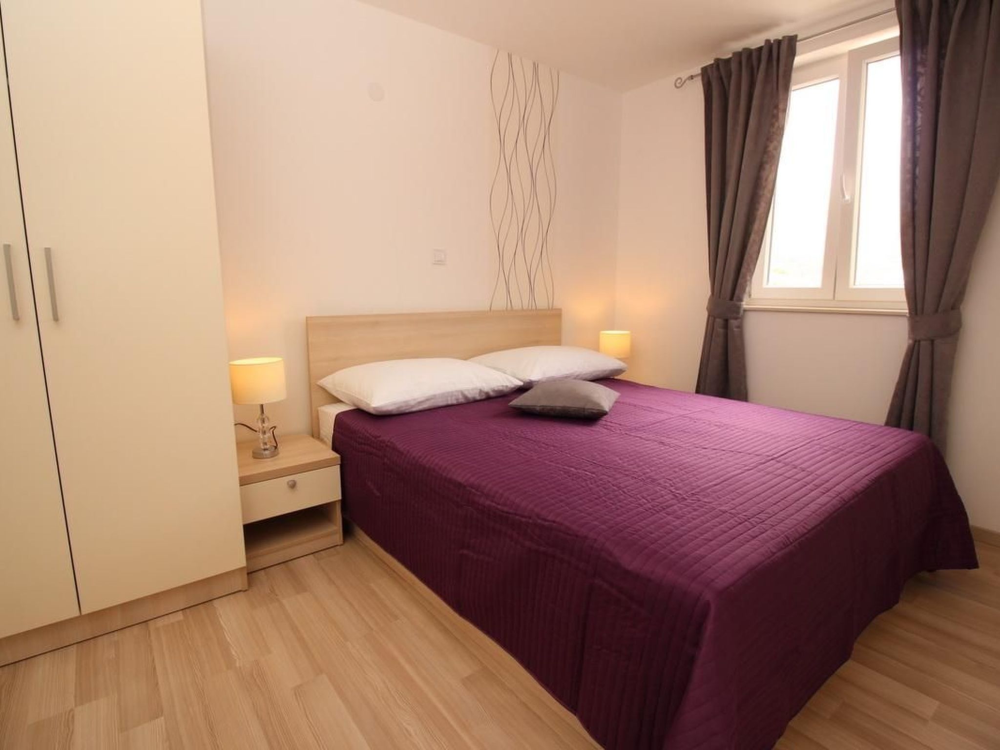 Gorica II A2+1 br.5-Drinnen