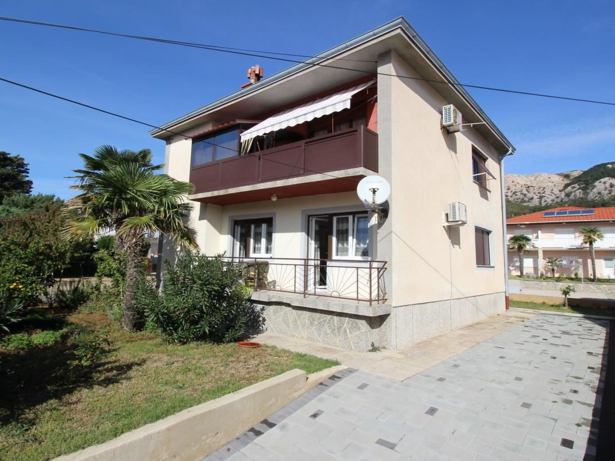 Photo of Wohnung in Baška mit Eigener Terrasse