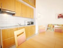 Appartement vlakbij zee in Baška voor 6 personen met airco en balkon - thumbnail 5