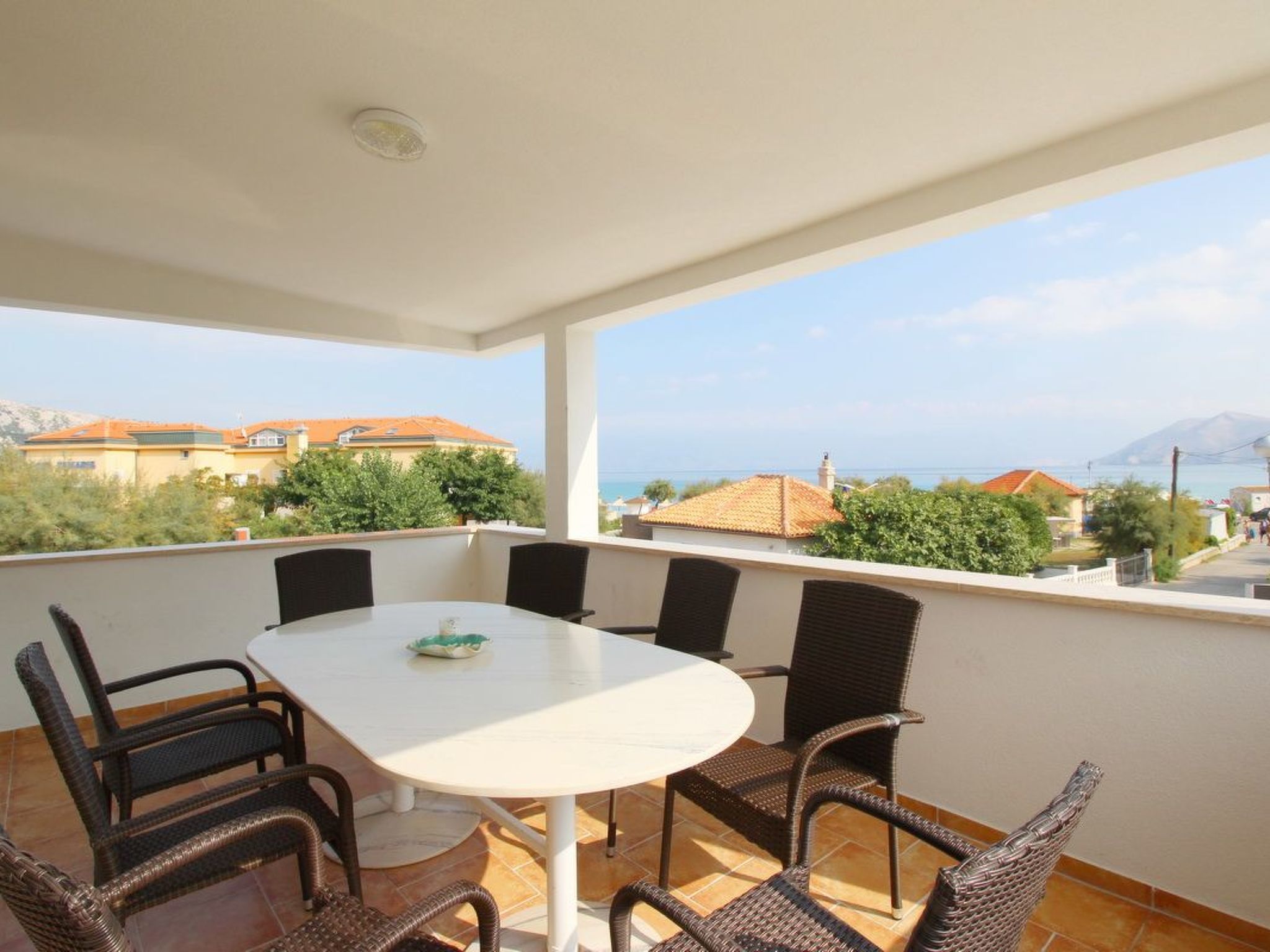 Pintar A4+2 Zarok-Binnen