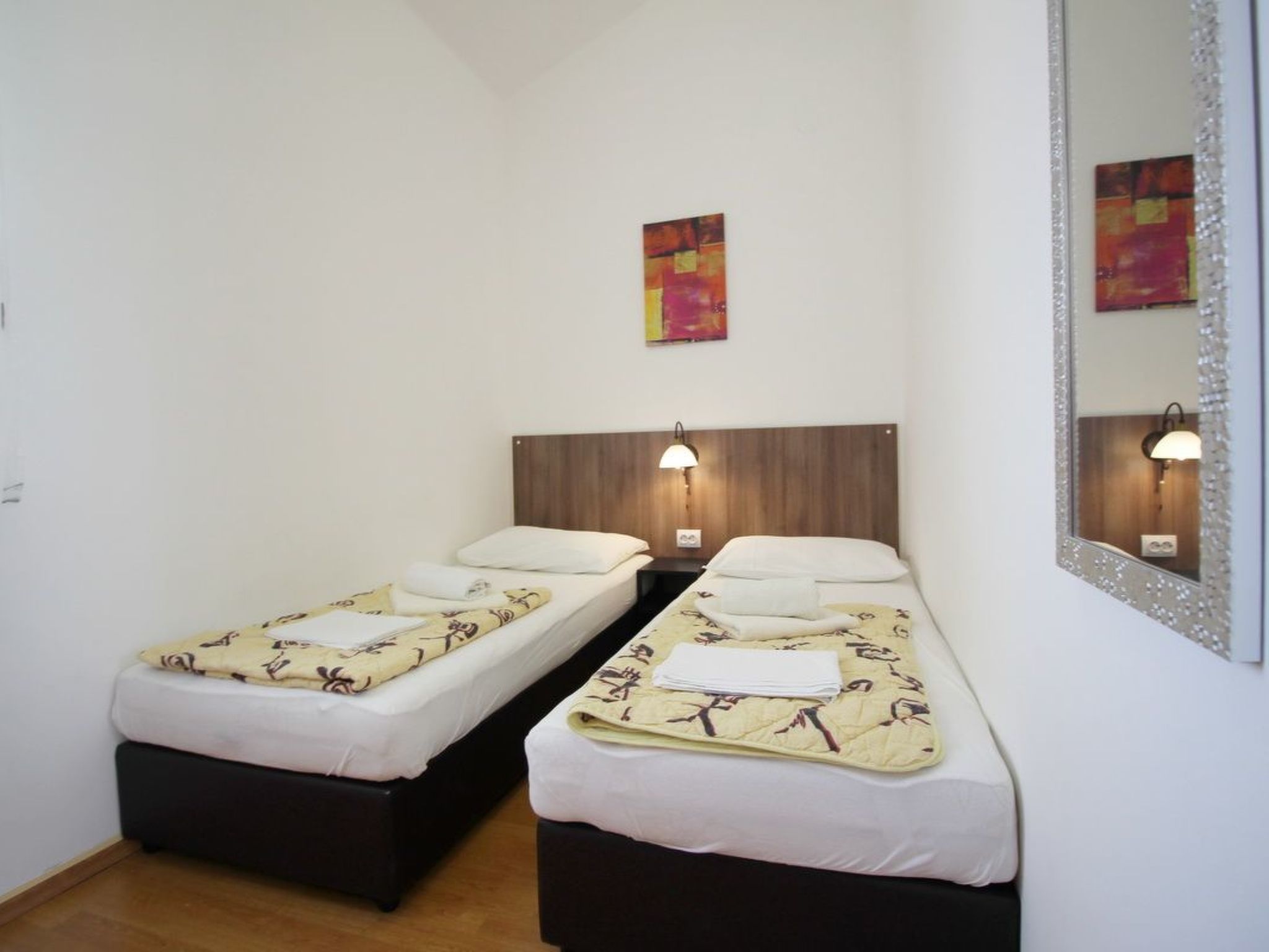 Pintar A4+2 Zarok-Binnen