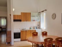 Vrijstaande vakantiewoning Baška, 300m van zee met eigen balkon - thumbnail 3