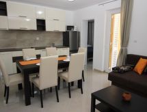 Appartement Gorica vlakbij strand Baška – 4 personen met zwembad - thumbnail 1