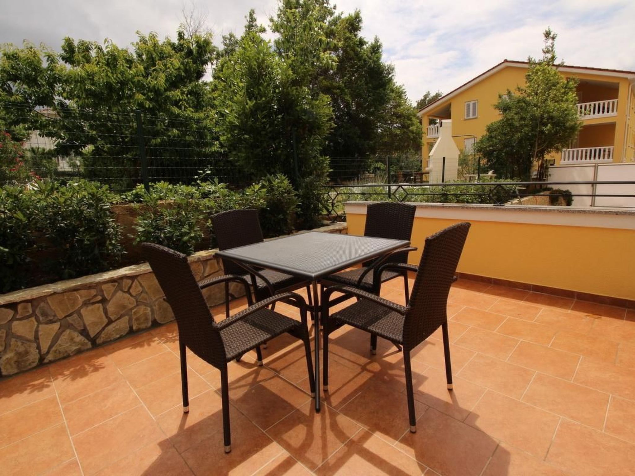 Gorica II A2+2 br.3-Dedans