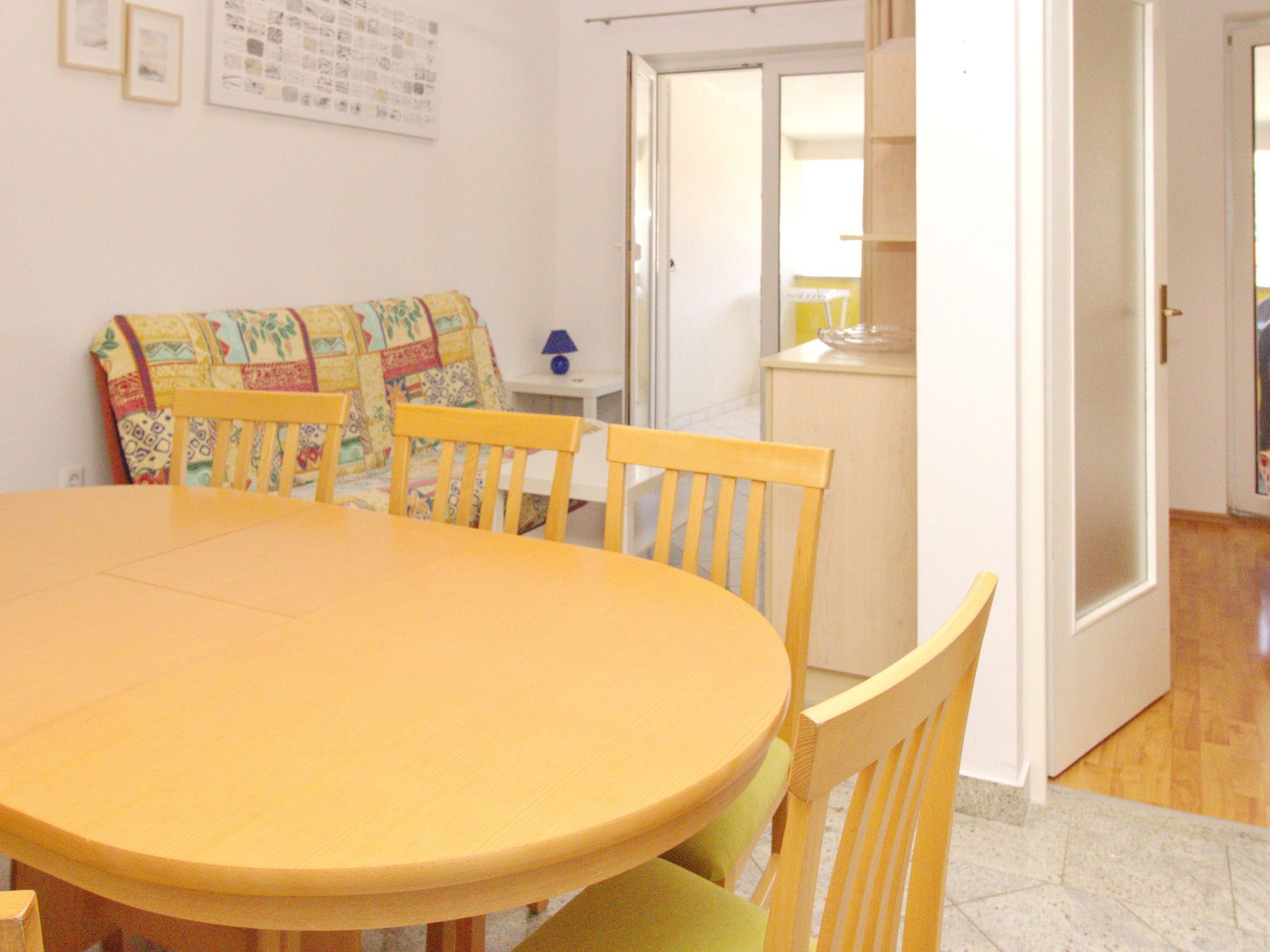 In Baška mit Eigenem Balkon-Dedans