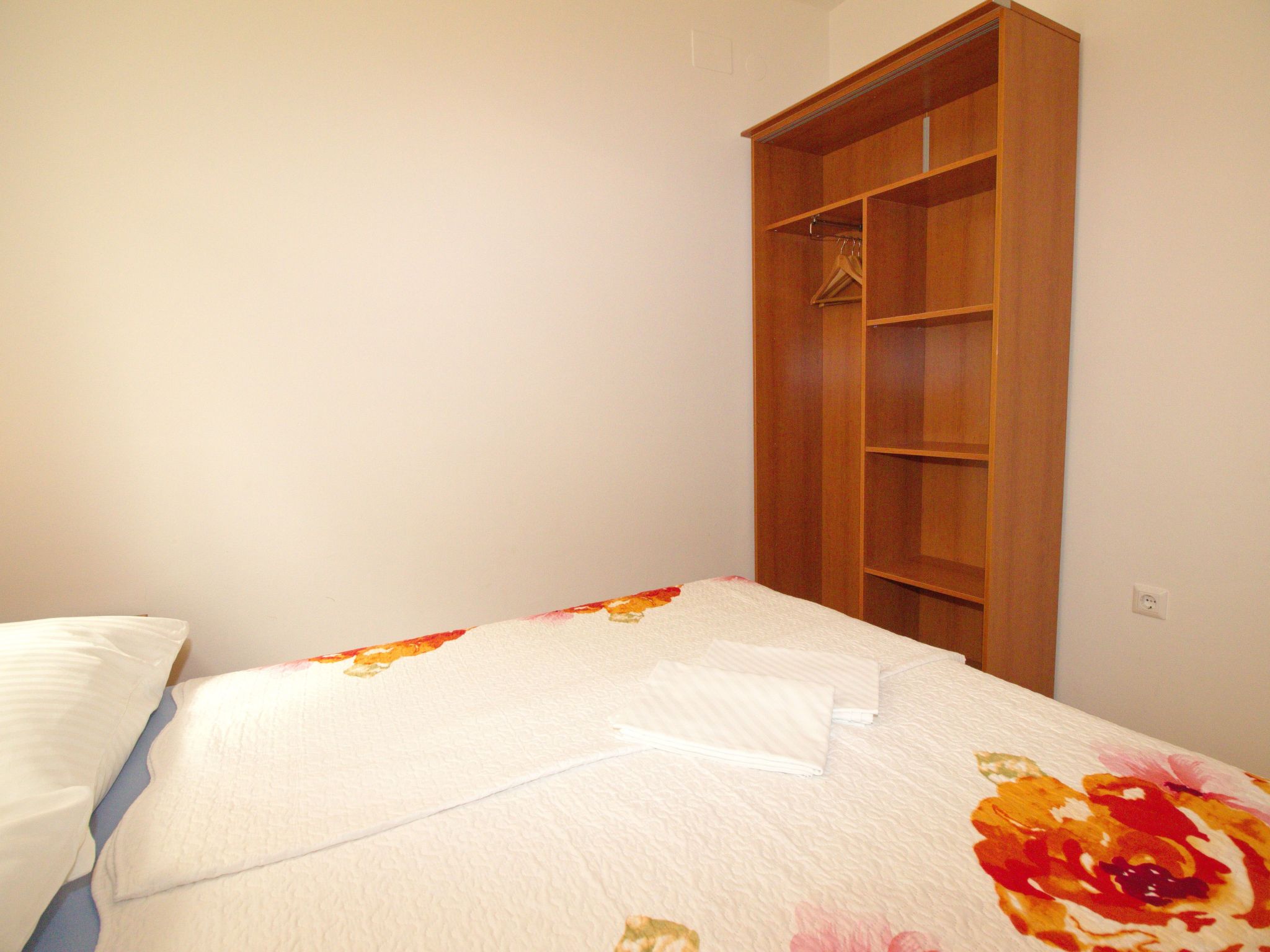 In Baška mit Eigenem Balkon-Dedans