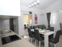 Gorica: Stijlvol appartement op 200m van zee en strand in Baška, Krk - thumbnail 4