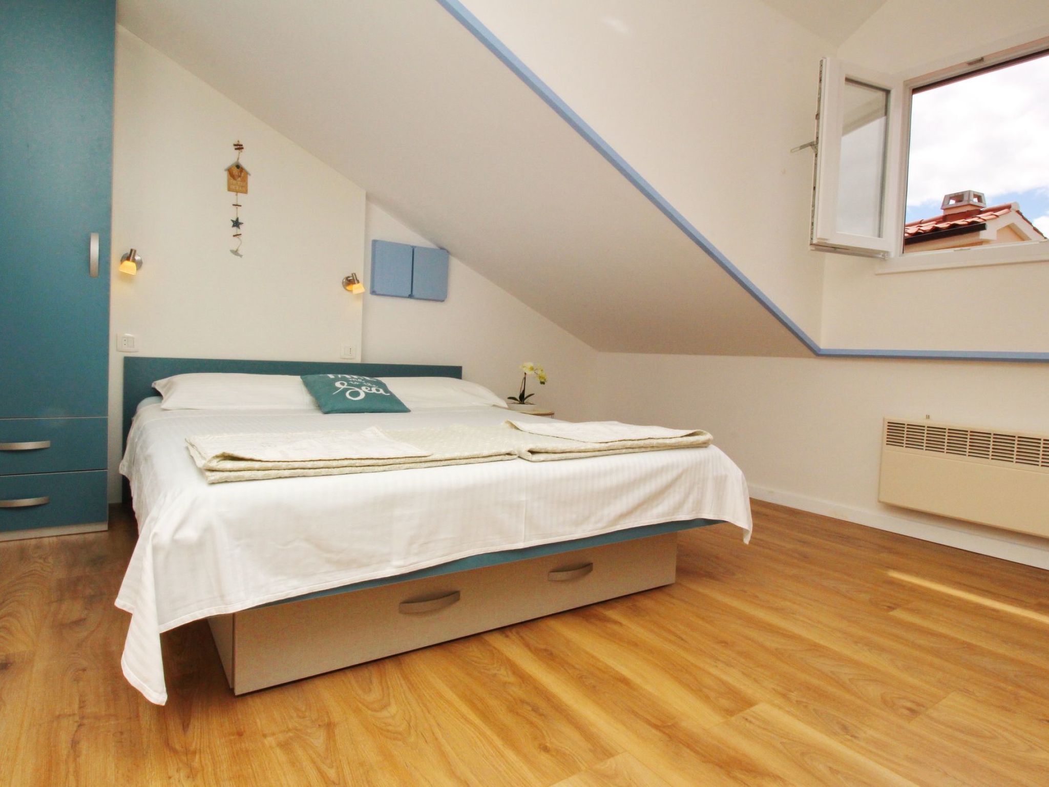 Photo of C. Silvija Bs