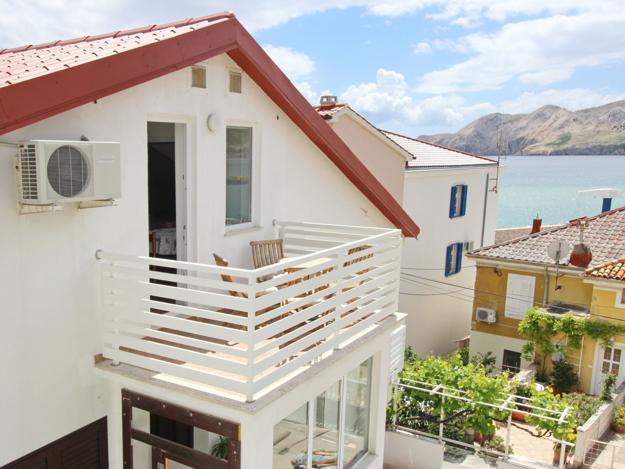 C. Silvija Bs-Drinnen