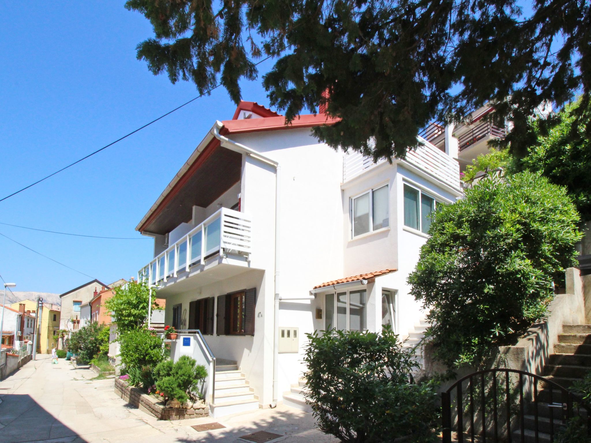 C. Silvija Bs-Drinnen