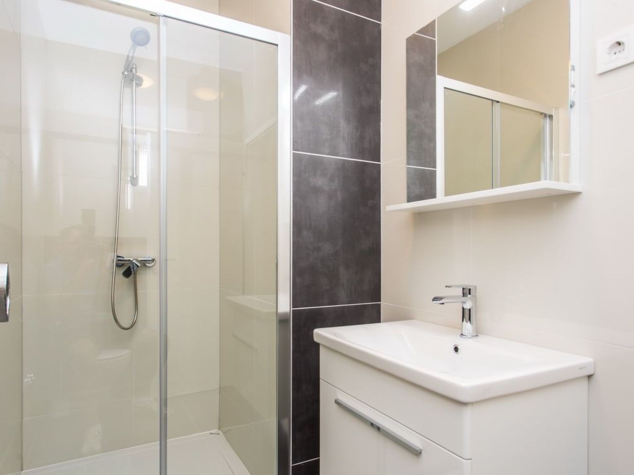 In Baška mit Eigenem Balkon-Dedans