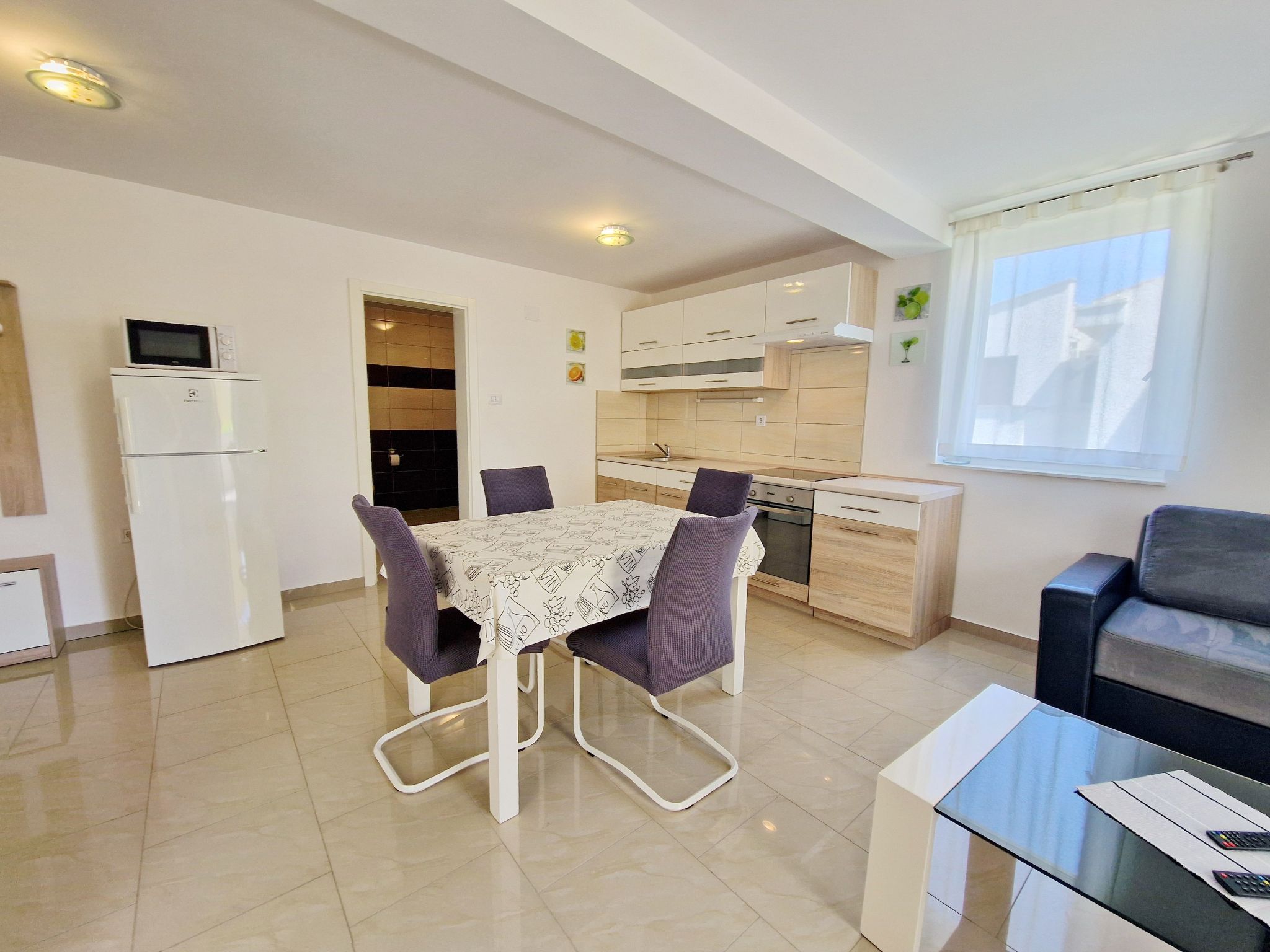 In Baška mit Eigenem Balkon-Binnen