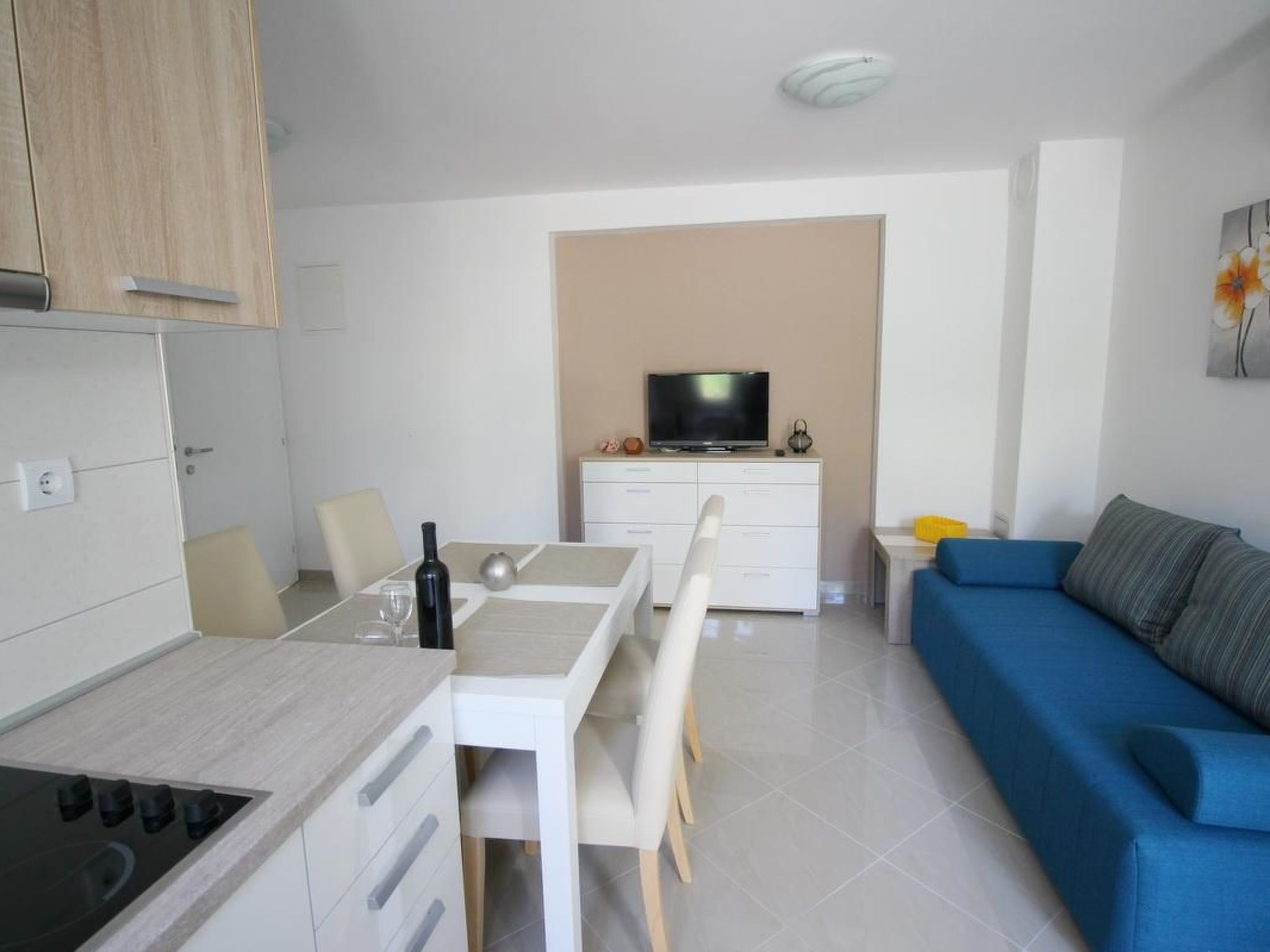 Gorica 1 A4+1 No.1-Binnen