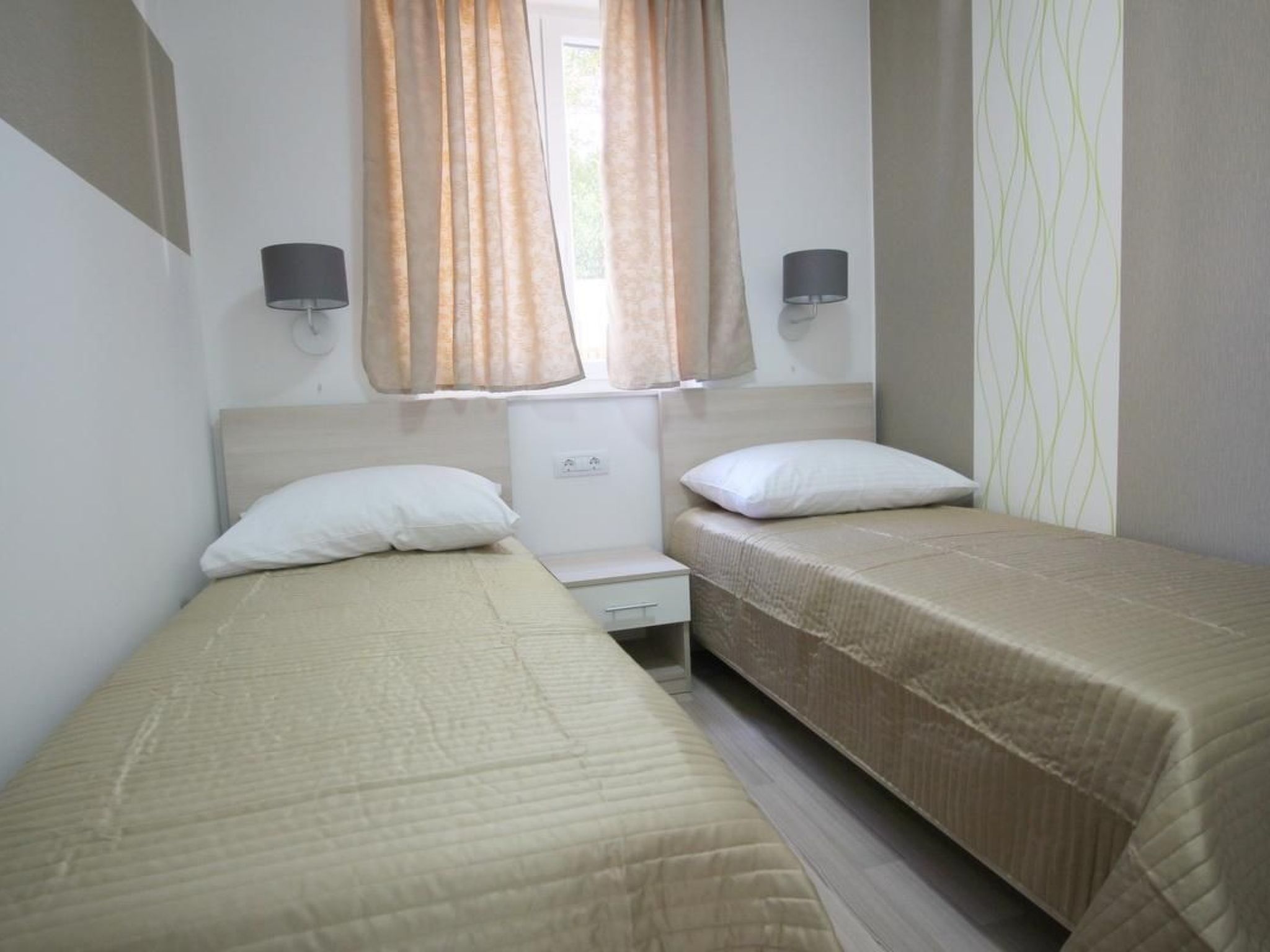 Gorica 1 A4+1 No.1-Binnen