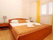 Comfortabel appartement in Baška met eigen balkon, vlakbij zee - thumbnail 4