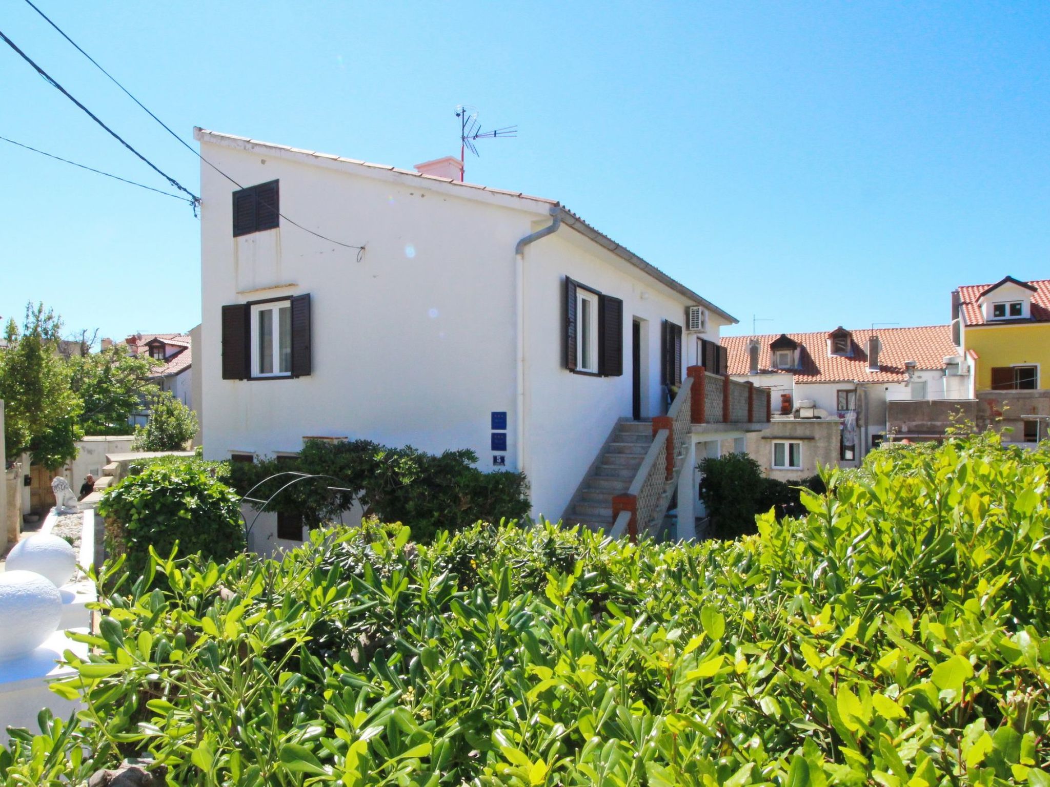 Charmante Ferienwohnung in Baška mit Eigener Terrasse-Binnen