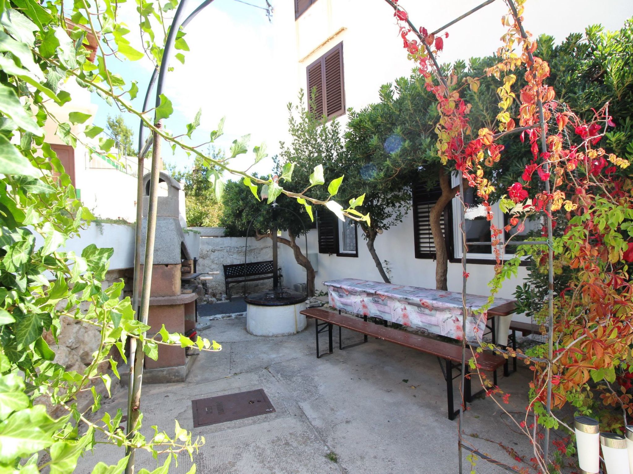 Charmante Ferienwohnung in Baška mit Eigener Terrasse-Binnen