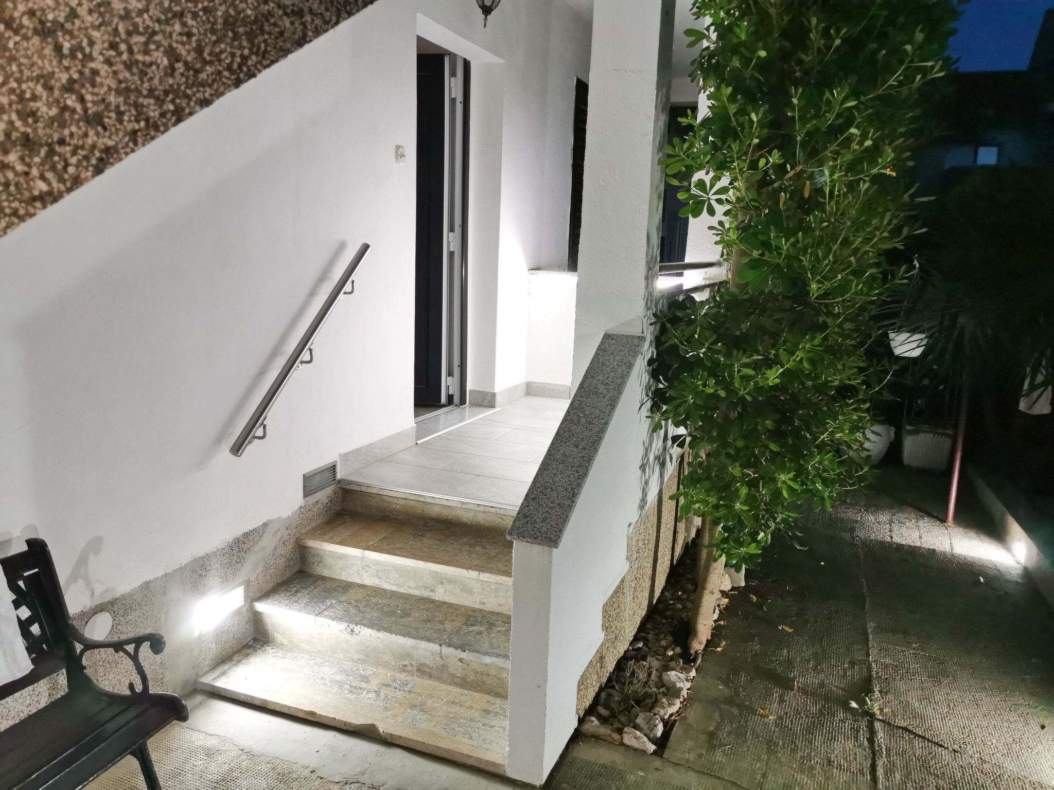 Charmante Ferienwohnung in Baška mit Eigener Terrasse-Binnen