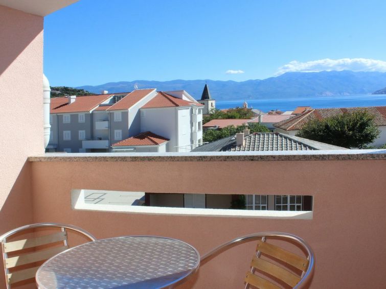 Charmantes Appartement In Baška Mit Eigenem Balkon - Baška