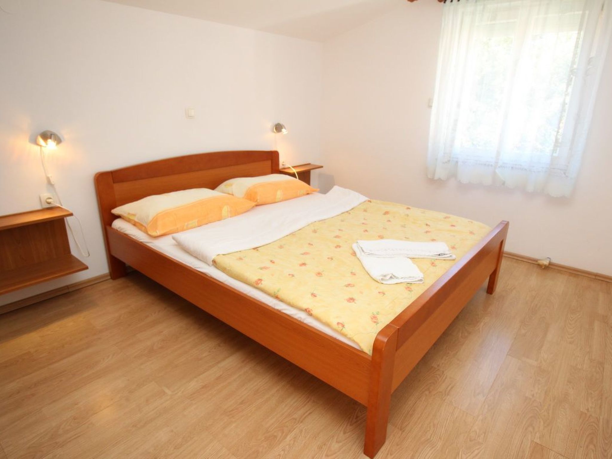 In Baška mit Eigenem Balkon-Image-tags.info