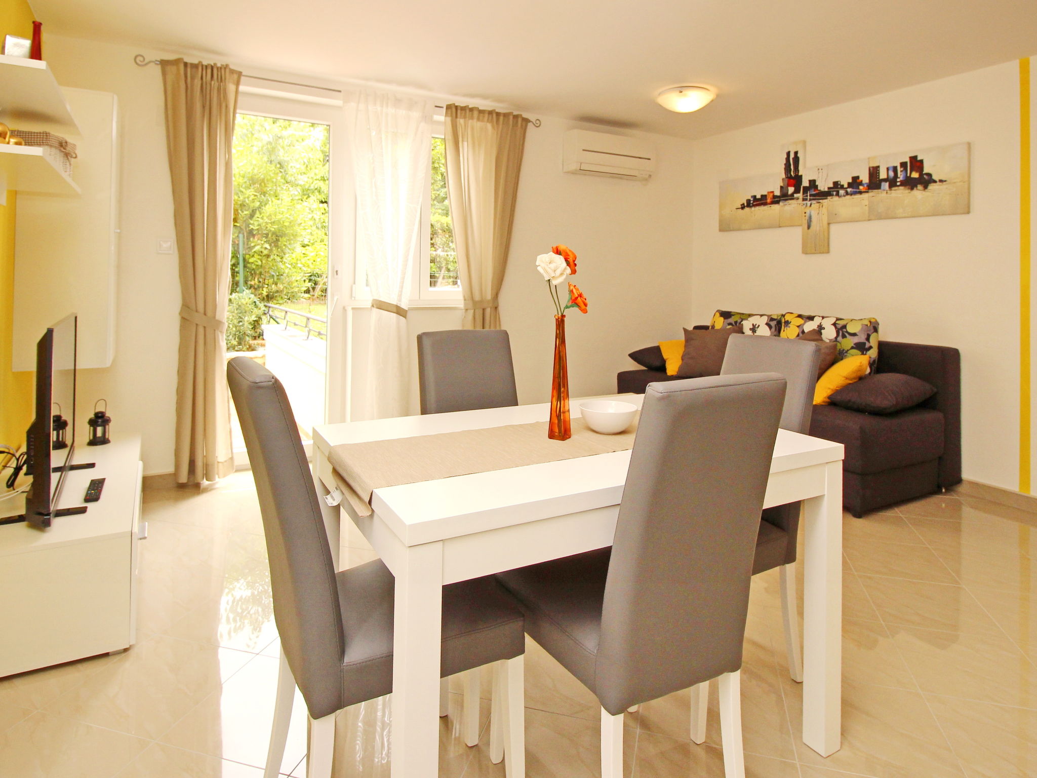 Photo of Apartment Flora - 3