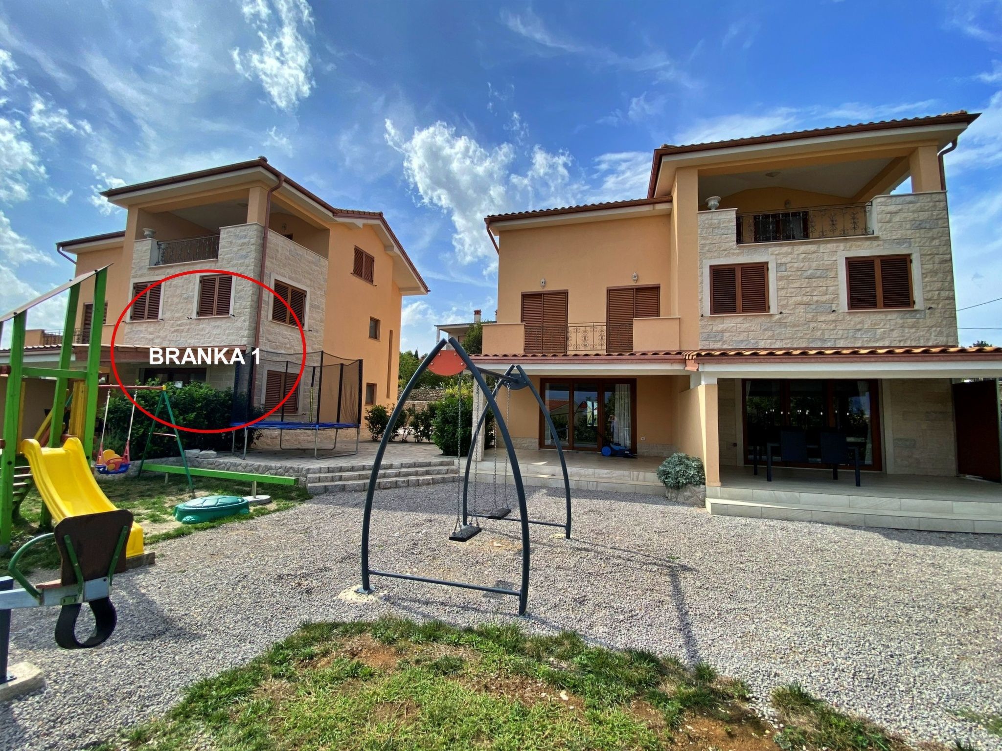 Apartment Branka-Drinnen