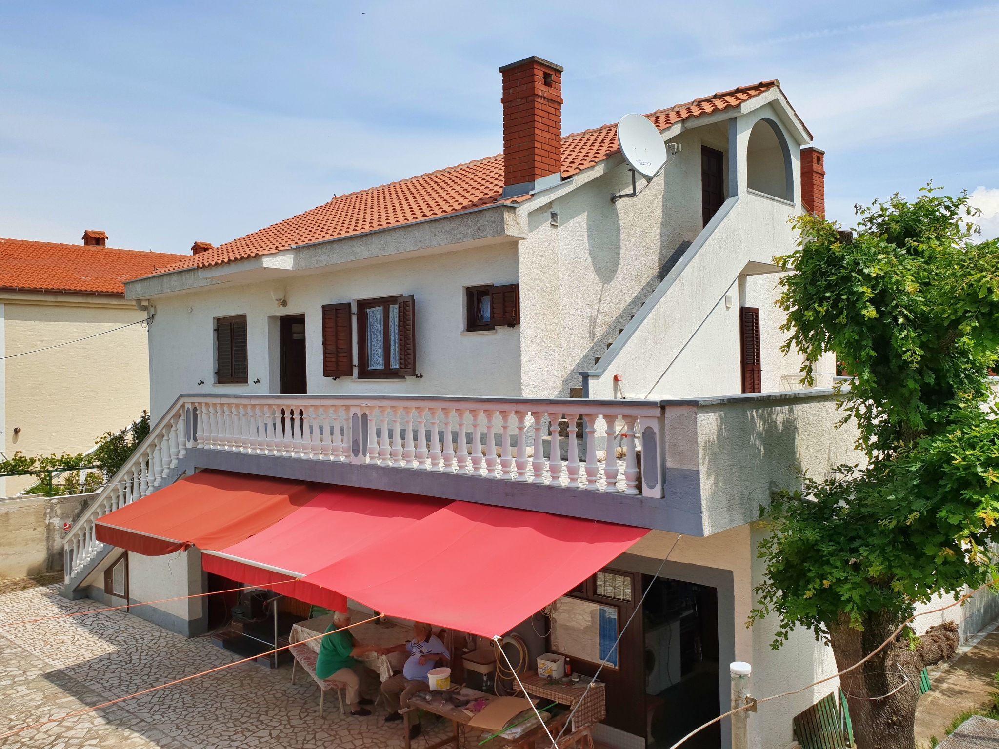 Apartment Bijelic - mit Balkon, 480 m vom Meer-Binnen