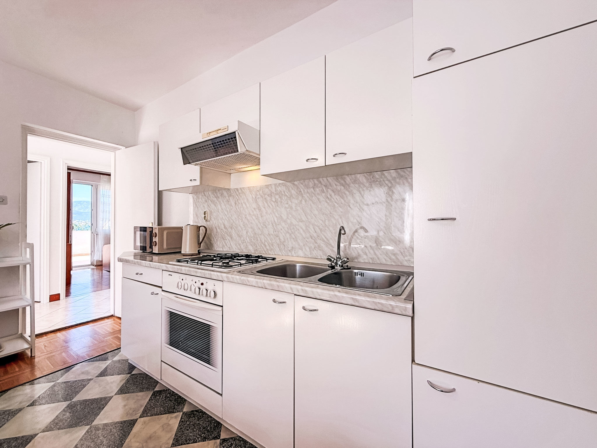 Appartement Dragica: Vrijstaand vakantiehuis op 250m van de Kvarner baai - foto 11