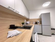 Apartment Bonum: privézwembad op 130m van zee in Polje - thumbnail 5