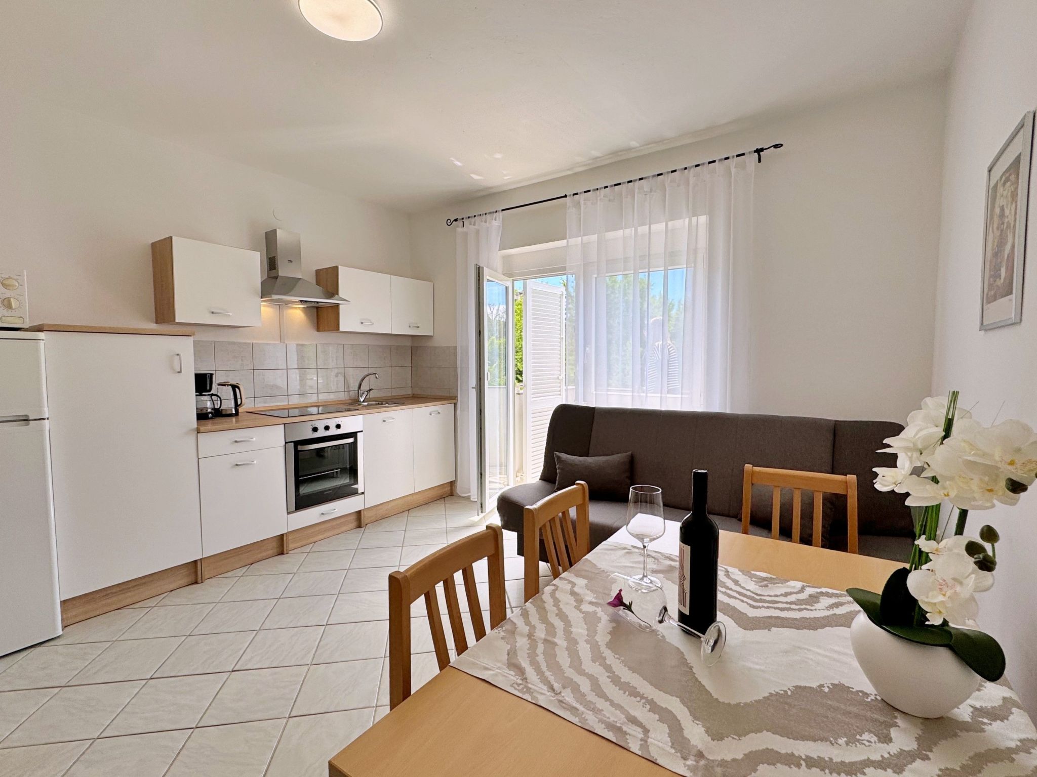 Apartment Nikolic-Binnen