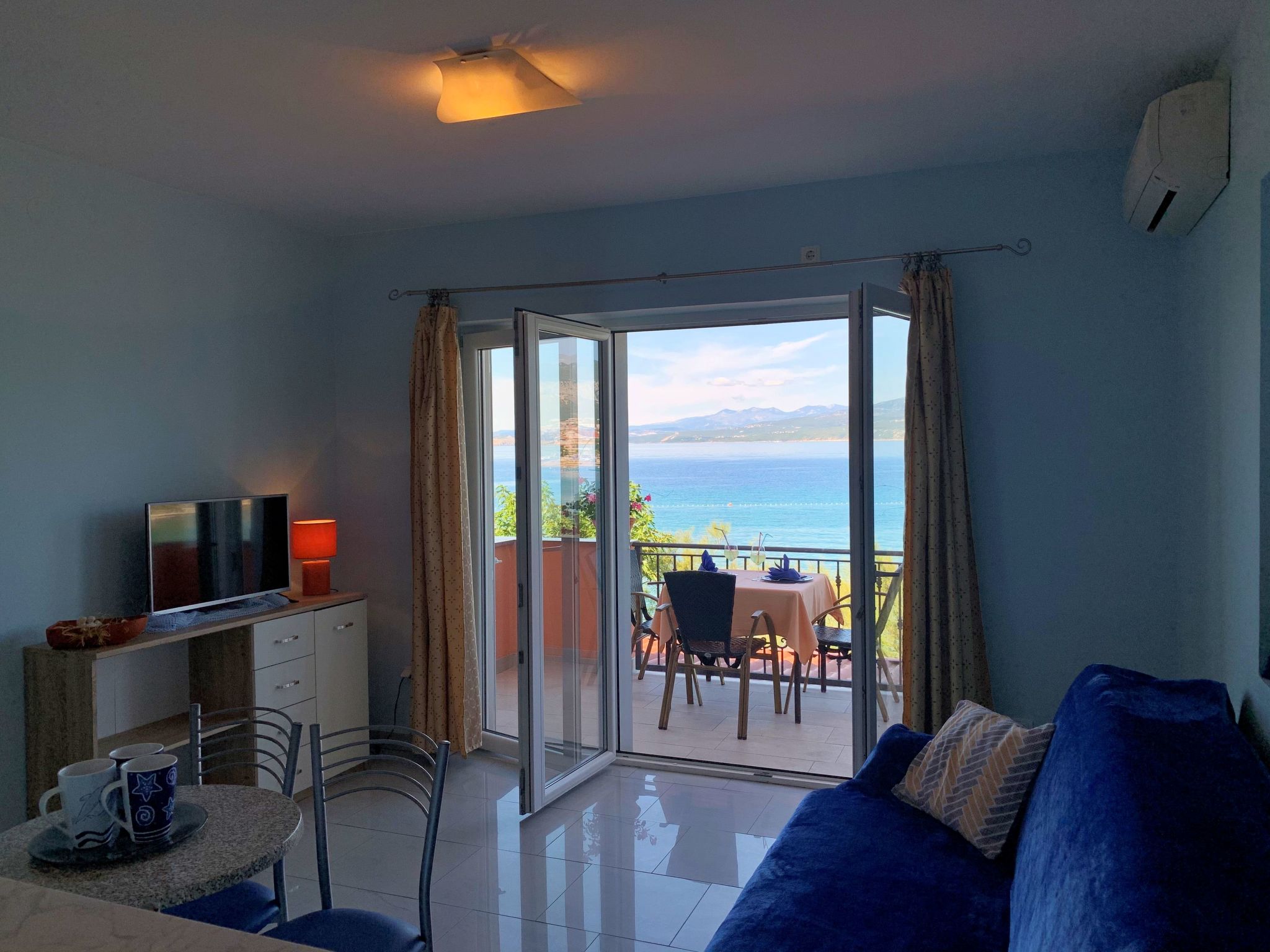 Knus appartement voor 3 direct aan de Kvarner Baai in Polje - foto 9