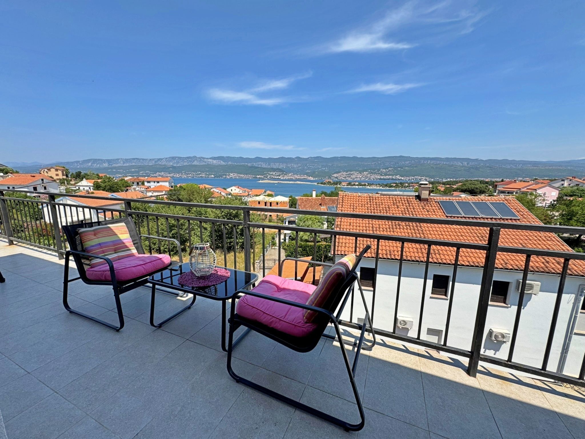 Apartment Lure-Binnen