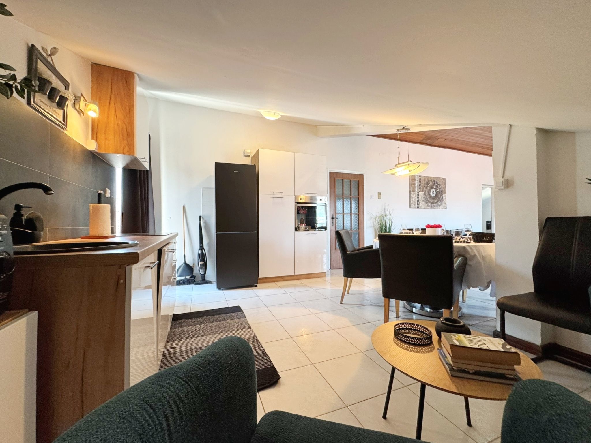 Apartment Lure-Binnen