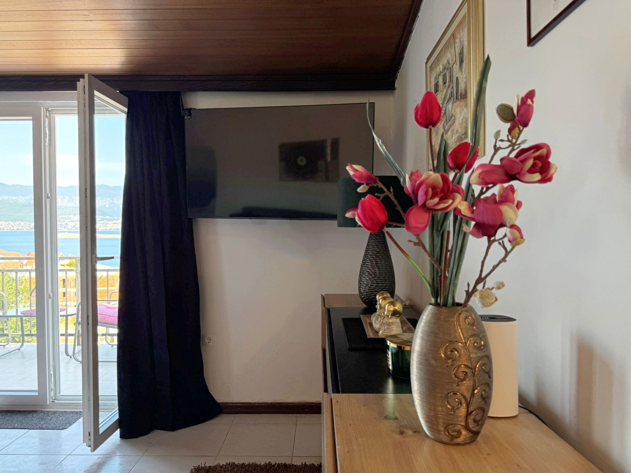 Apartment Lure-Binnen