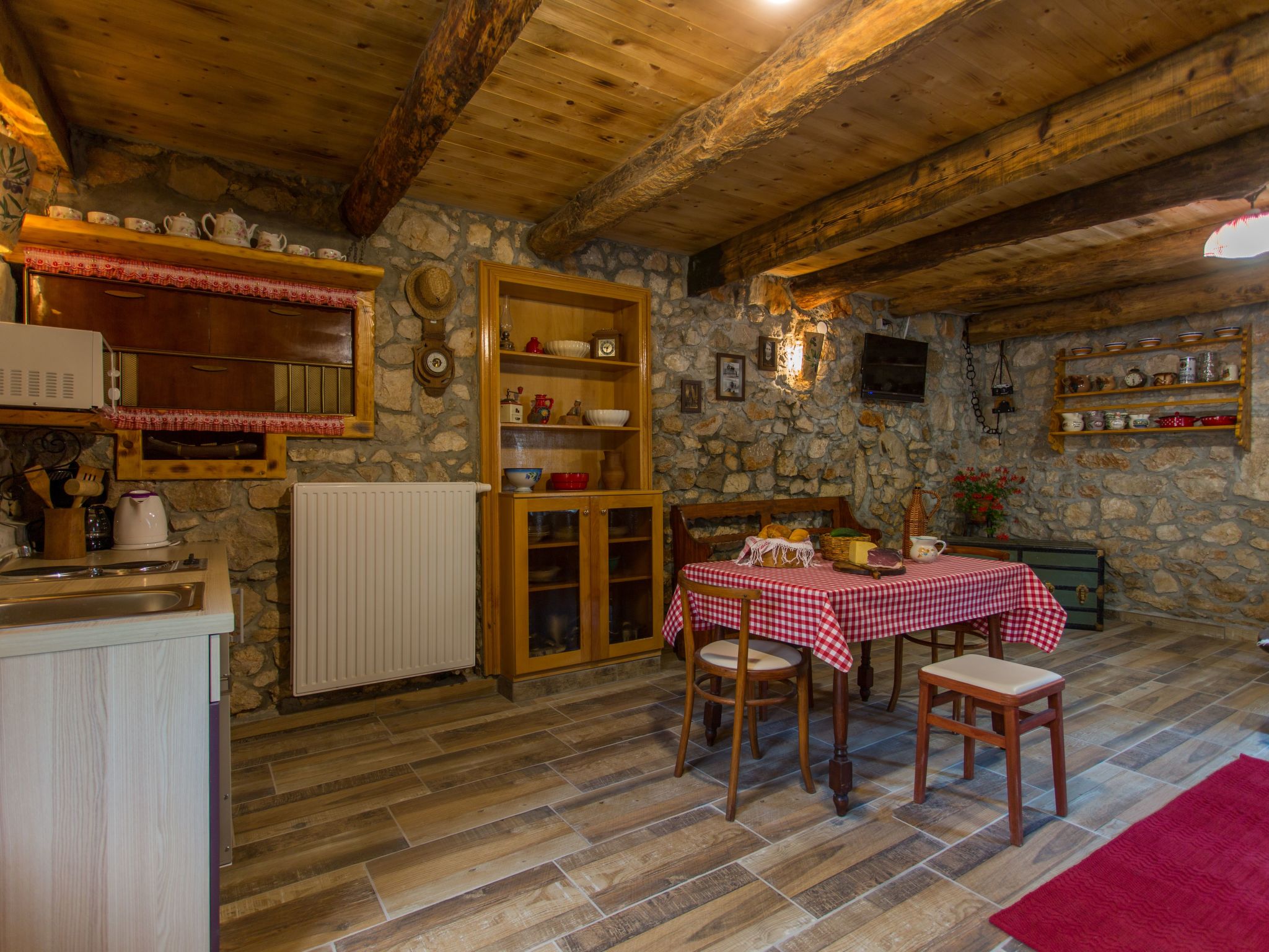 Gemütliches Steinhaus Nonna Stara-Binnen