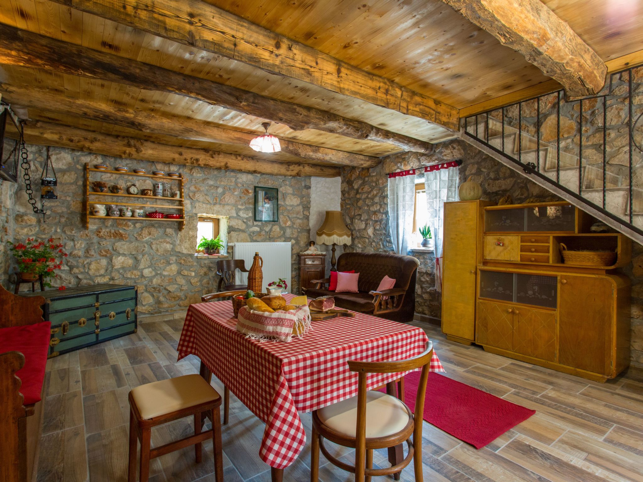 Gemütliches Steinhaus Nonna Stara-Binnen